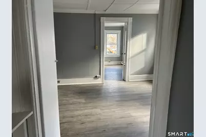 22 Hawthorne Street #4, Norwich, CT 06360 - Photo 8