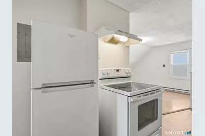 250 Summerfield Avenue #3rd Floor, Bridgeport, CT 06610 - Photo 10