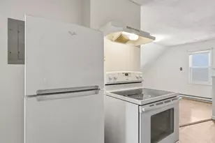 250 Summerfield Ave, Bridgeport, CT 06610 - Photo 10