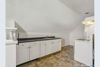 250 Summerfield Avenue #3rd Floor, Bridgeport, CT 06610 - Photo 8