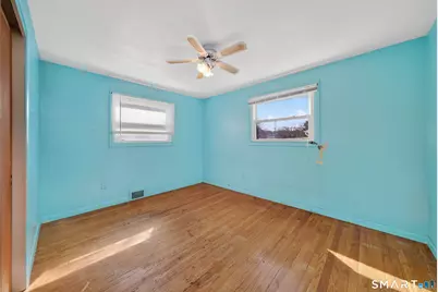 263 Purdy Road, Waterbury, CT 06706 - Photo 12