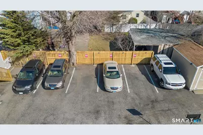 48 Lockwood Avenue #First Floor, Stamford, CT 06902 - Photo 30