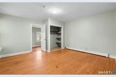 48 Lockwood Avenue #First Floor, Stamford, CT 06902 - Photo 8