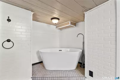 101 Wilcox Avenue, Meriden, CT 06451 - Photo 22