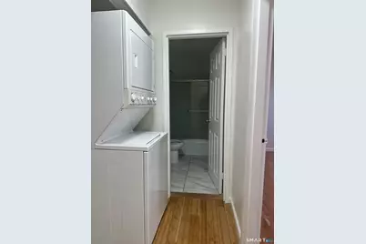 50 Greenhouse Road #33D, Bridgeport, CT 06606 - Photo 10