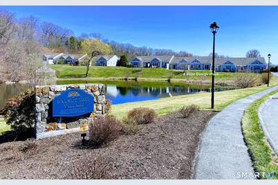 8 Saint George Place #8, Newtown, CT 06482 - Photo 1