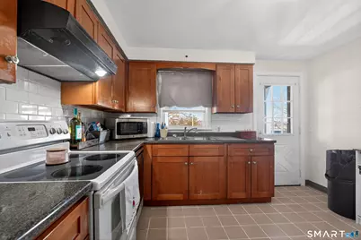 107 2nd Avenue, West Haven, CT 06516 - Photo 10