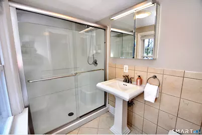 112 Knollwood Road, East Hartford, CT 06118 - Photo 28