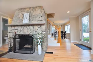 112 Knollwood Rd, East Hartford, CT 06118 - Photo 6