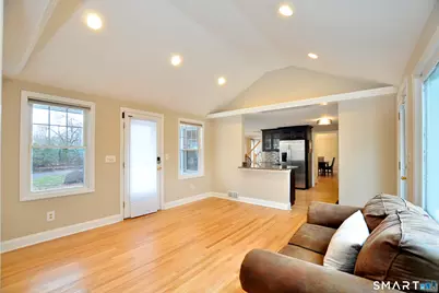 112 Knollwood Road, East Hartford, CT 06118 - Photo 16