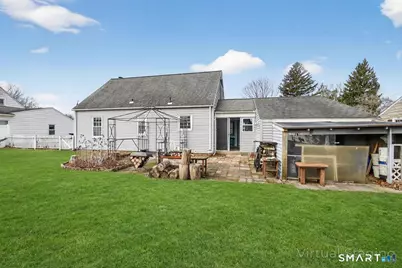 50 Rockwell Avenue, Plainville, CT 06062 - Photo 4