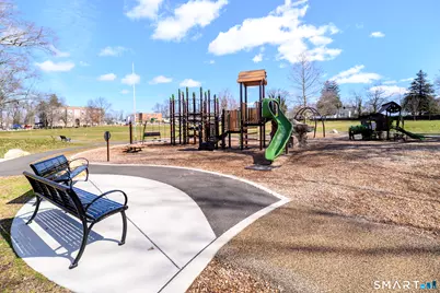 408 Strawberry Hill Avenue, Stamford, CT 06902 - Photo 28