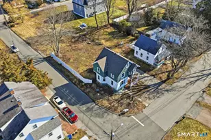 18 Maxson St, Groton, CT 06355 - Photo 12