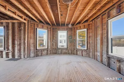 18 Maxson Street, Groton, CT 06355 - Photo 2