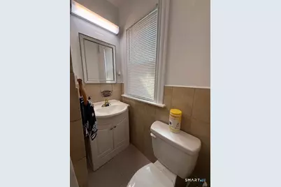 113 Bunker Hill Avenue, Waterbury, CT 06708 - Photo 8