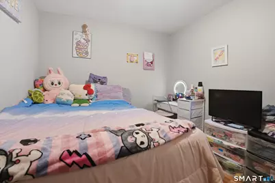 584 Kossuth Street, Bridgeport, CT 06608 - Photo 20