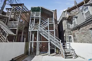 584 Kossuth St, Bridgeport, CT 06608 - Photo 28