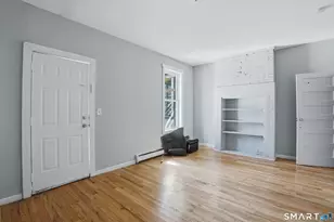 584 Kossuth St, Bridgeport, CT 06608 - Photo 14