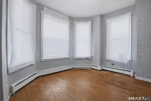 584 Kossuth St, Bridgeport, CT 06608 - Photo 4