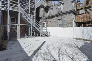 584 Kossuth St, Bridgeport, CT 06608 - Photo 26