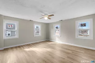 301 Queen St, Bristol, CT 06010 - Photo 18