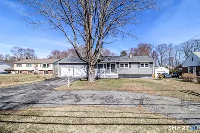 [Address not provided], Danbury, CT 06811 - Photo 4