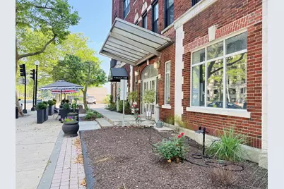 881 Lafayette Boulevard #2H, Bridgeport, CT 06604 - Photo 1