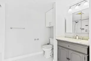 127 Greyrock Pl, Stamford, CT 06901 - Photo 14