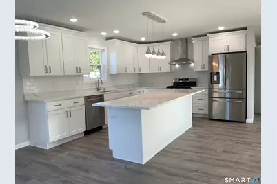 14 Annawon Street, West Haven, CT 06516 - Photo 6