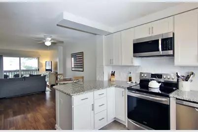 256 Washington Boulevard #9, Stamford, CT 06902 - Photo 2