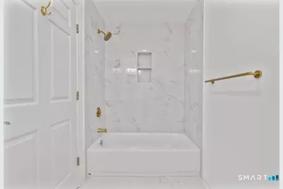 468 Main Street #111, East Lyme, CT 06357 - Photo 20