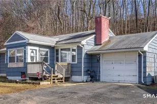 287 Laurel St, East Haven, CT 06512 - Photo 2