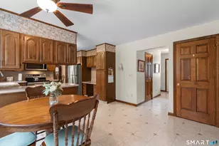 36 Stoneybrook Rd, Naugatuck, CT 06770 - Photo 8