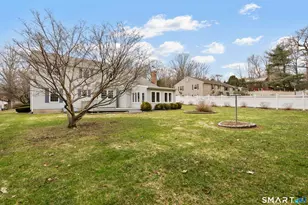 36 Stoneybrook Rd, Naugatuck, CT 06770 - Photo 2