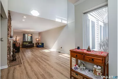 284 Castlewood Drive #284, Bloomfield, CT 06002 - Photo 6