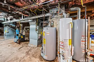 59 Trinity St, New Britain, CT 06051 - Photo 38