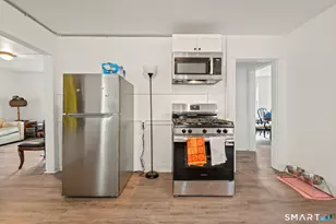 59 Trinity St, New Britain, CT 06051 - Photo 32