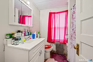 59 Trinity St, New Britain, CT 06051 - Photo 18