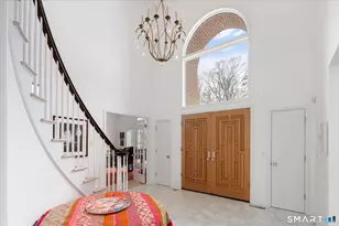 215 S Lake Dr, Stamford, CT 06903 - Photo 4