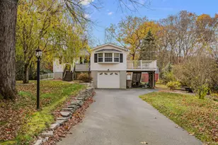 25 Marion Dr, East Lyme, CT 06333 - Photo 4