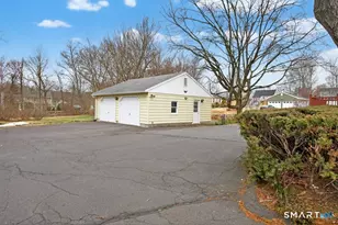 238 West St, Southington, CT 06479 - Photo 4