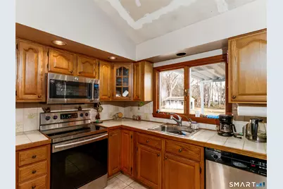 33 Ryegate Terrace, Monroe, CT 06468 - Photo 10