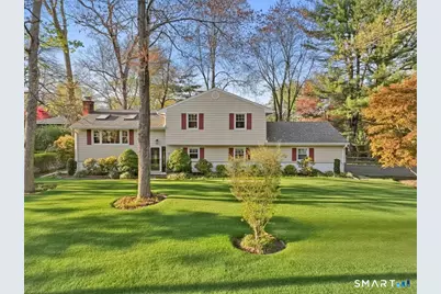 8 Dorset Road, Norwalk, CT 06851 - Photo 2