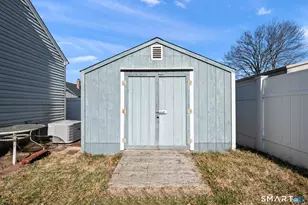 46 Piper Brook Ave, Newington, CT 06111 - Photo 24