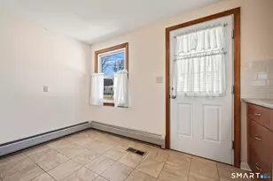 46 Piper Brook Ave, Newington, CT 06111 - Photo 10