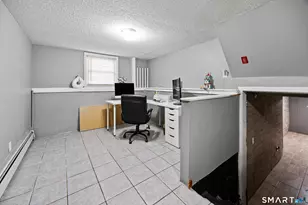 181 Decicco Rd, Waterbury, CT 06705 - Photo 18