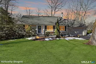 205 Winnepoge Dr, Fairfield, CT 06825 - Photo 1