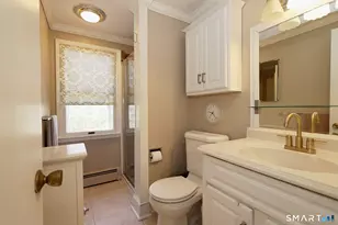 205 Winnepoge Dr, Fairfield, CT 06825 - Photo 24