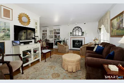 205 Winnepoge Drive, Fairfield, CT 06825 - Photo 4