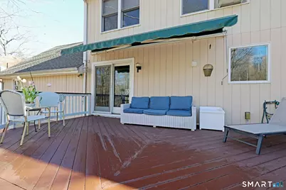 205 Winnepoge Drive, Fairfield, CT 06825 - Photo 38